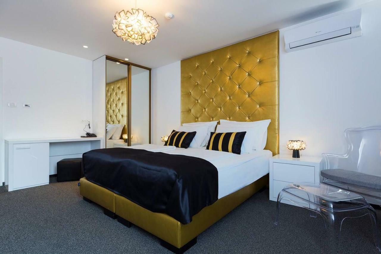 B Gold Luxury Rooms B&B Split Exterior foto